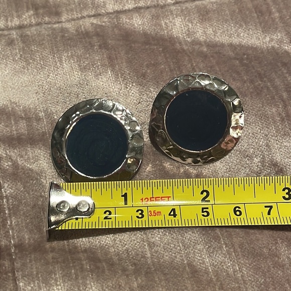 Vintage Hammered Metal Earrings - Picture 7 of 7